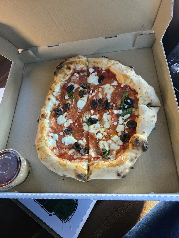 Calabrese Pizza
